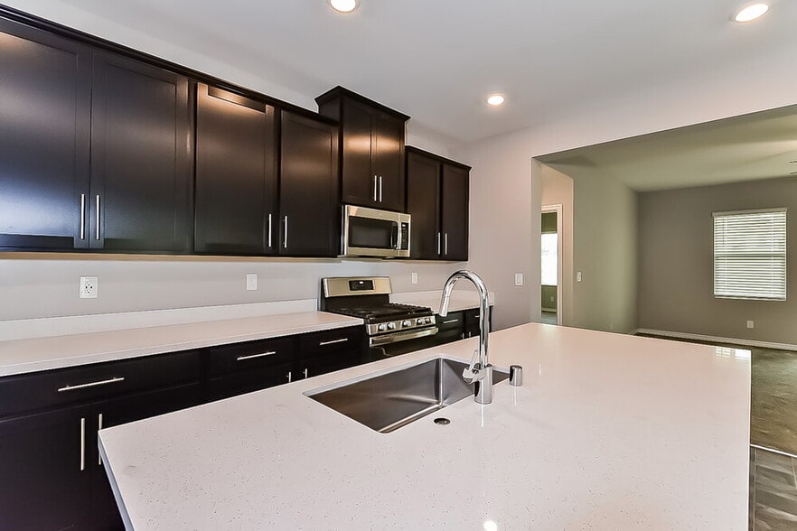 Building Photo - 4340 Latitude Valley Ct