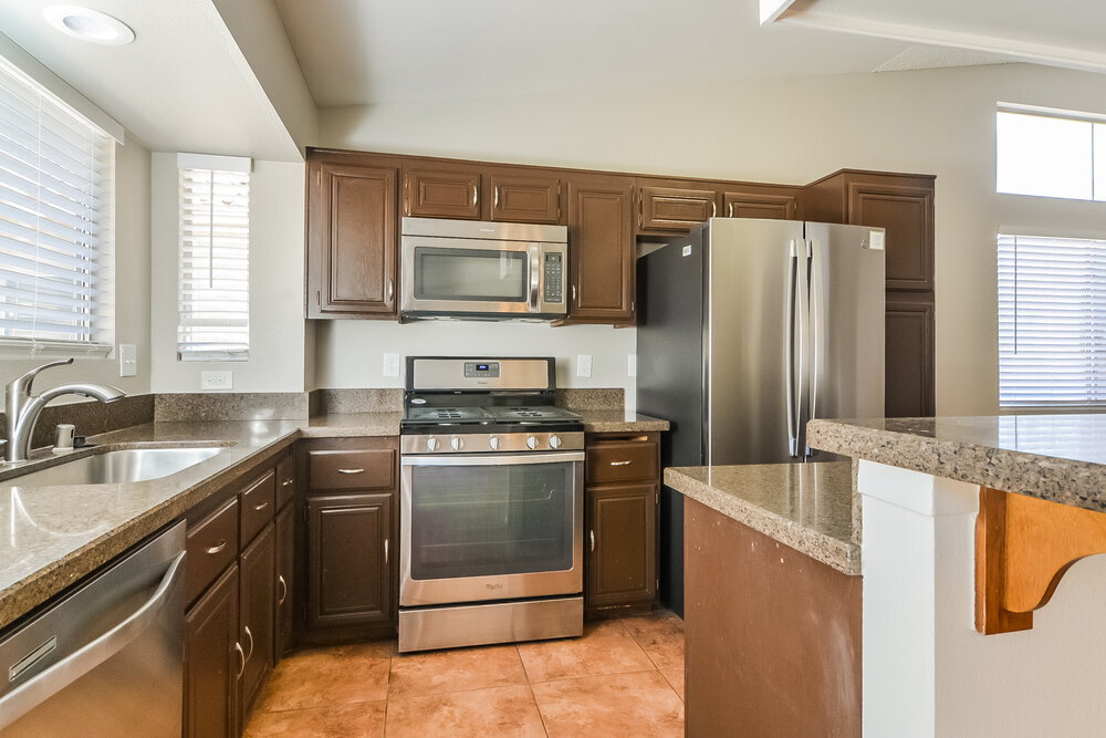 Building Photo - 234 Comanche Ct