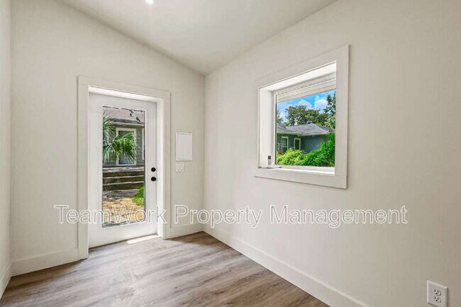 Building Photo - 40 Dunnemann Ave