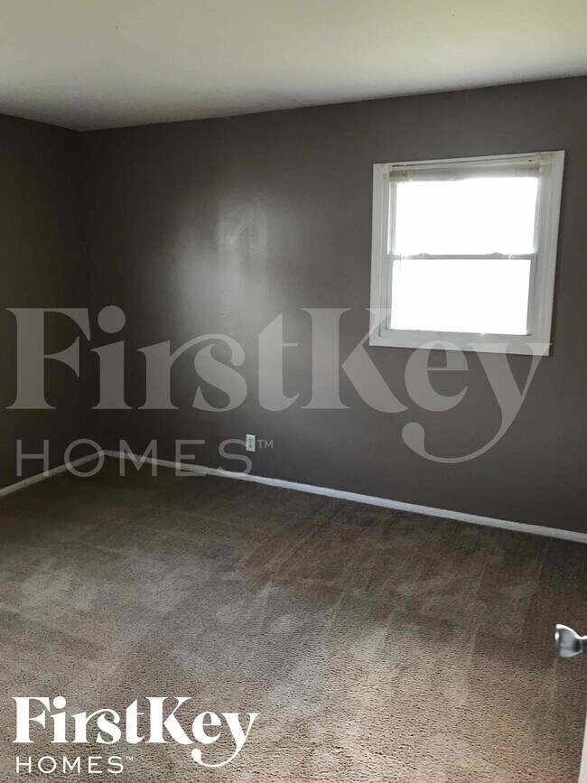 Building Photo - 8509 Lenna Ct