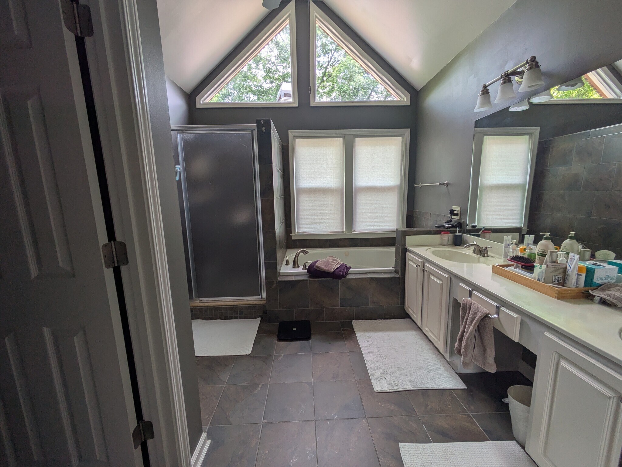 Building Photo - 4736 Woodland Brook Ct SE