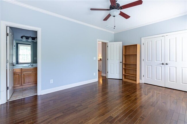 Building Photo - 2360 Manor Creek Ct