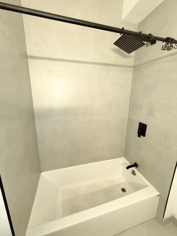 Building Photo - 1945 W Thomas St