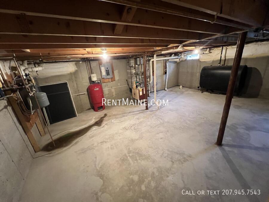 Building Photo - 71 Valley View Ln