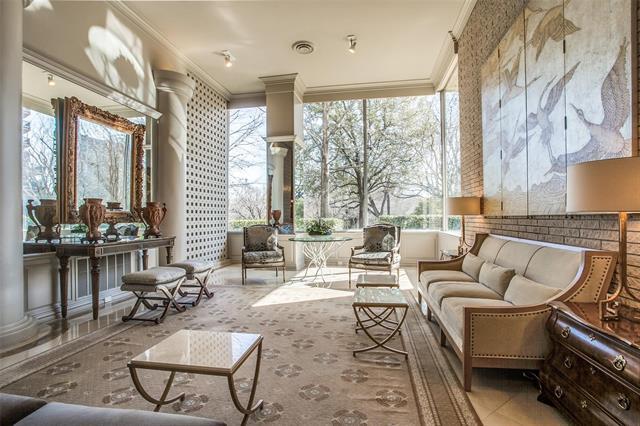 Building Photo - 3701 Turtle Creek Blvd