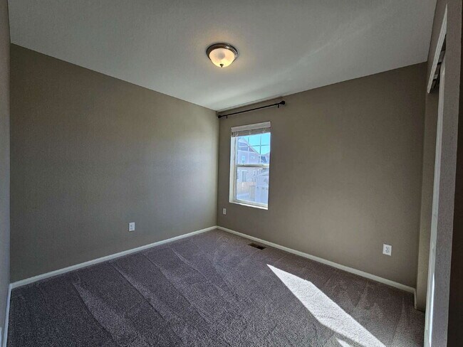 Building Photo - 17576 Rose Heath Ln