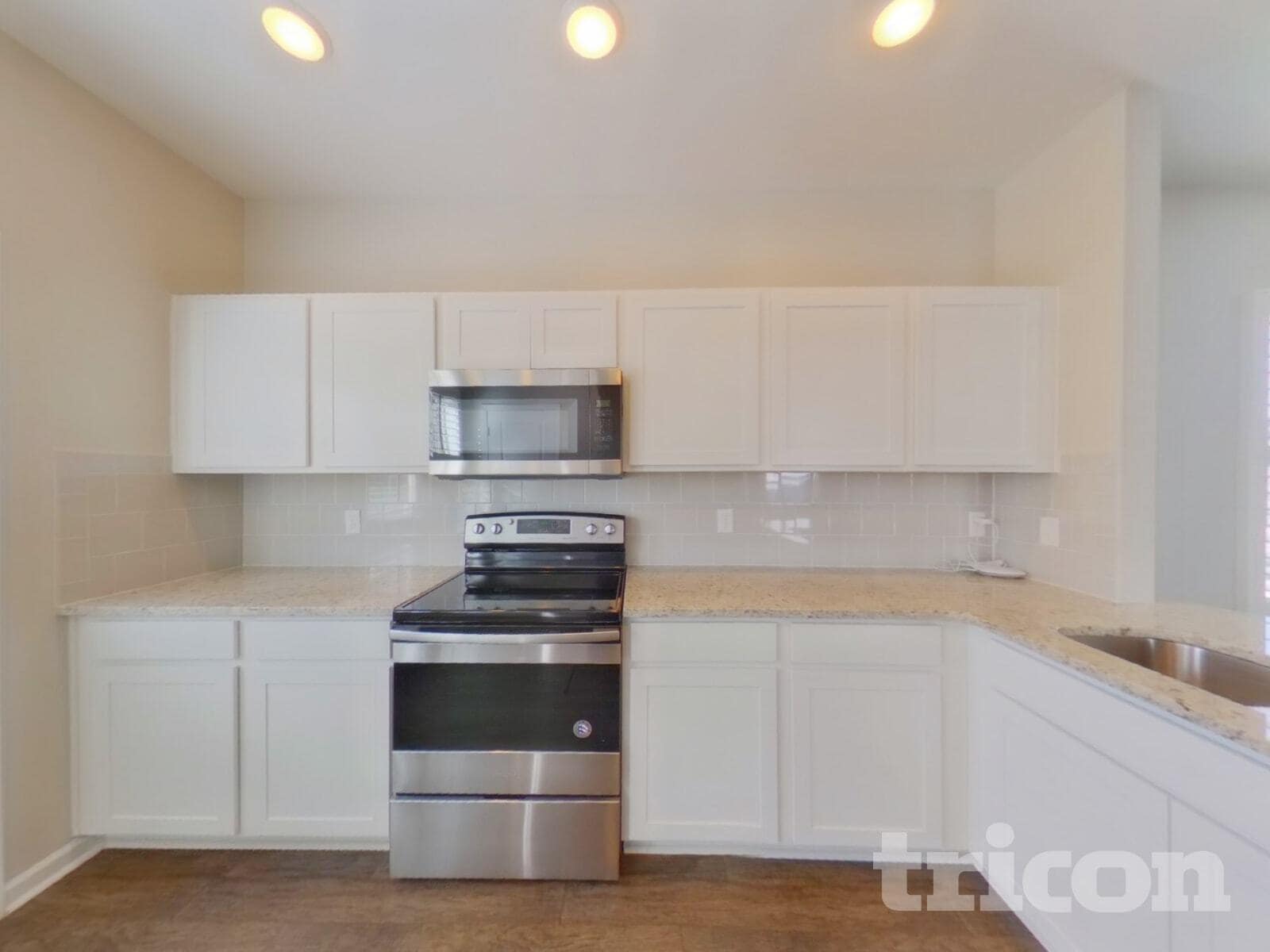 Building Photo - 1041 Lonergan Cir