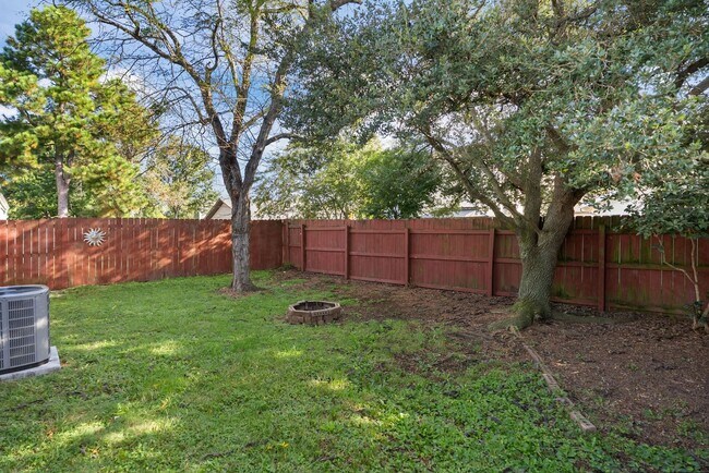 Building Photo - House for Rent in Virginia Beach!