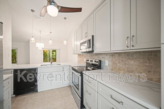 Building Photo - 13230 Heather Ridge Loop