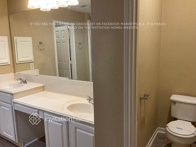 Building Photo - 613 Chestnut Dr