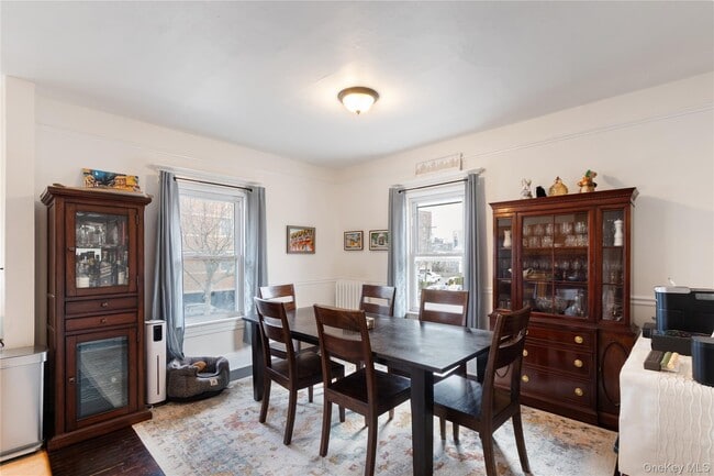 Building Photo - 172 Harrison Ave