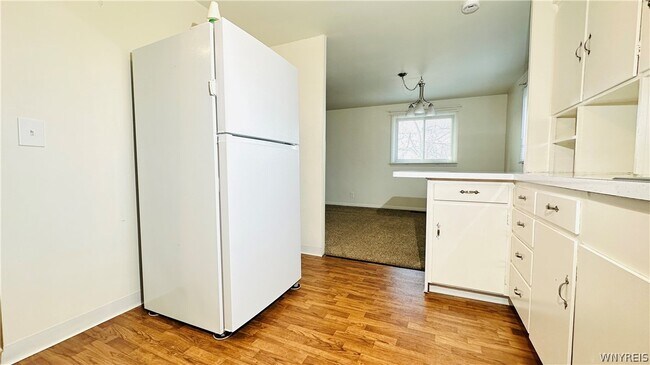 Building Photo - 954 Brighton Rd