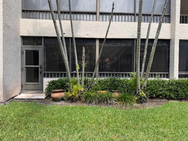 Building Photo - 7519 La Paz Blvd