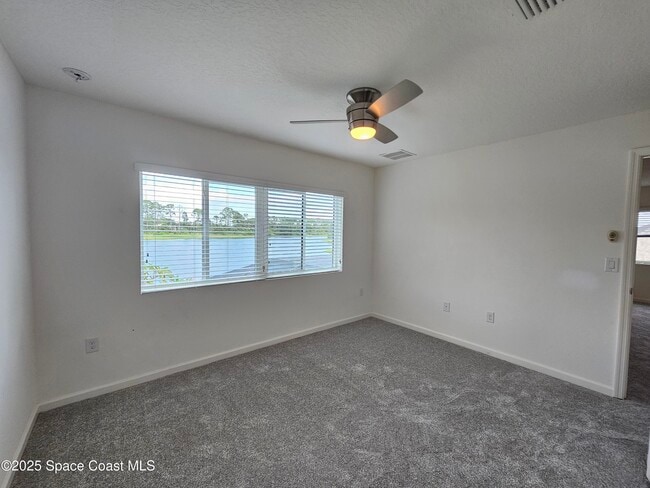 Building Photo - 3820 Watergrass St
