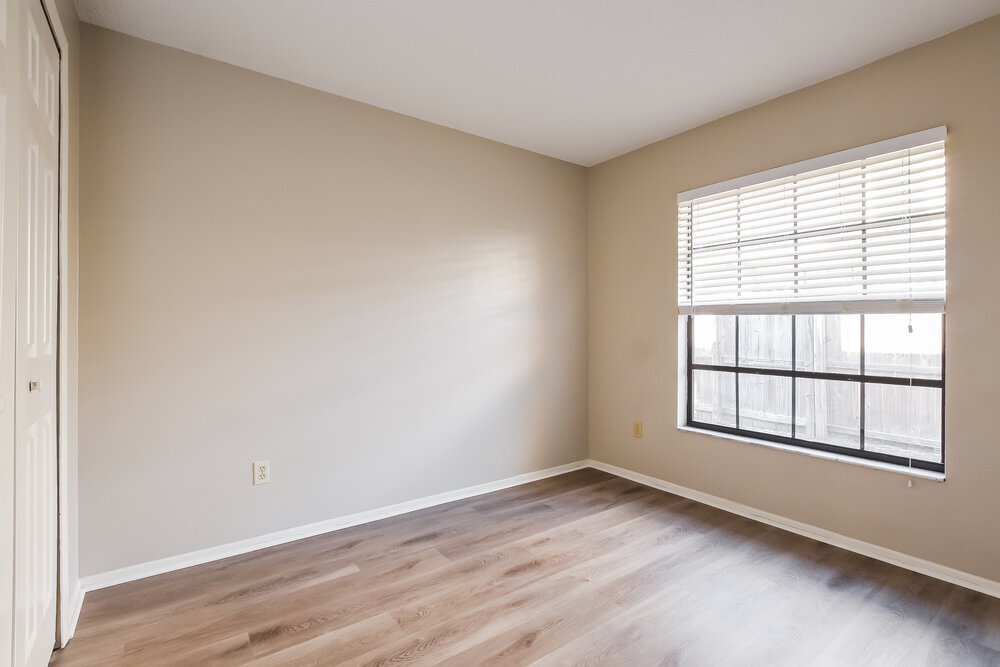 Building Photo - 1332 Andes Dr