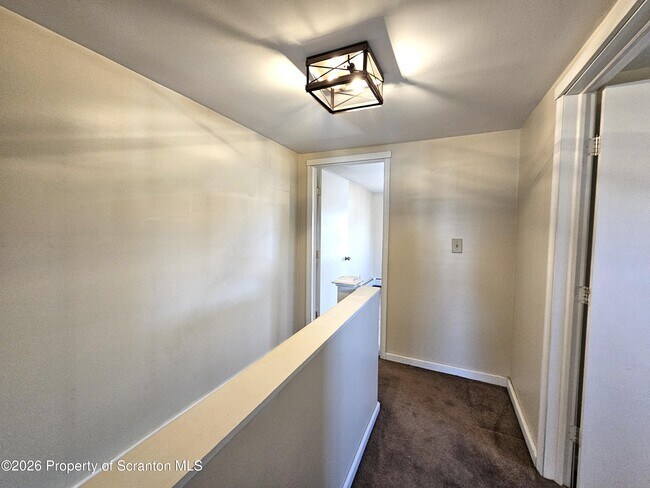 Building Photo - 806 Washington St