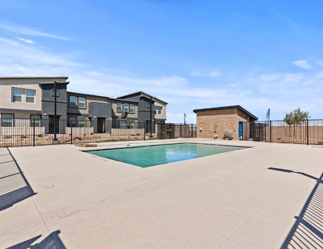 Building Photo - 1919 Stanza St