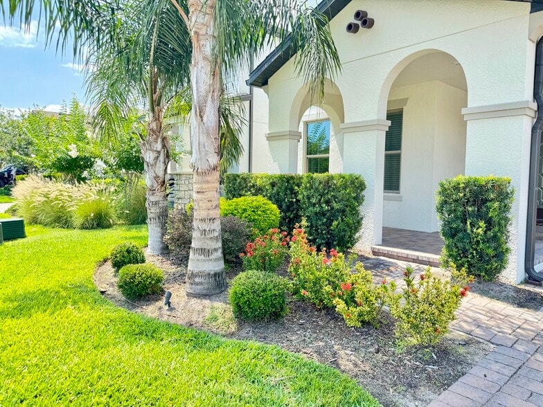Building Photo - 9268 Juniper Moss Cir