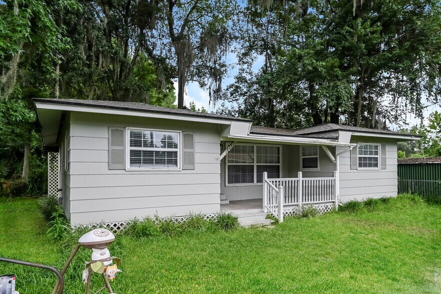 Building Photo - 1845 Co Rd 209B