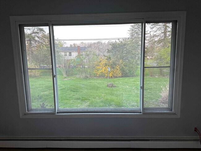 Building Photo - 28290 Inkster Rd