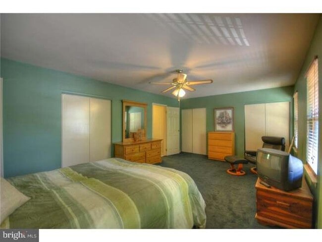 Building Photo - 19 Fawnhollow Ct