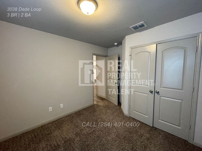 Building Photo - 3038 Dade Loop