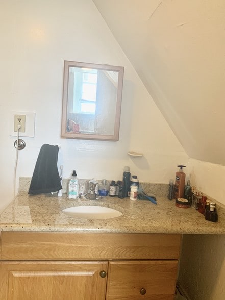 Building Photo - 116 N Swarthmore Ave