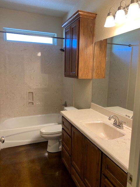 Building Photo - 6106 Boxelder Trail