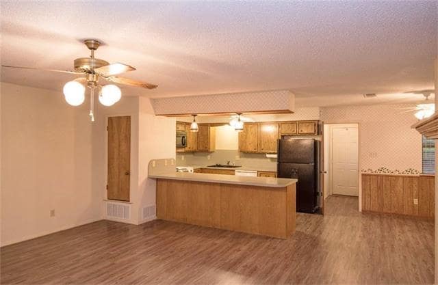 Building Photo - 104 Harbor Haven St