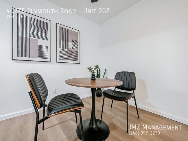 Building Photo - 40275 Plymouth Rd