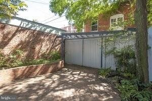 Building Photo - 1312 R St NW