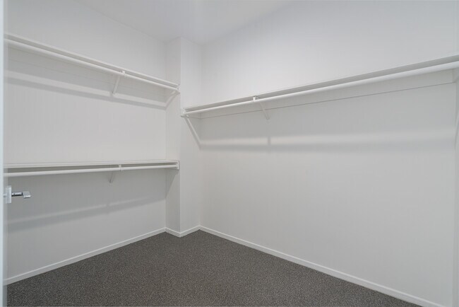 walk-in closet - 1134 23rd St