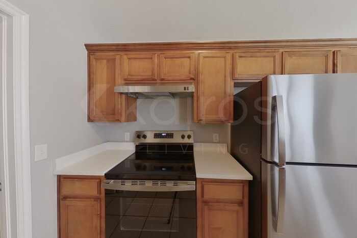 Building Photo - 113 Great Oaks Dr