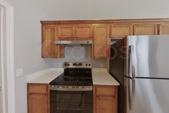 Building Photo - 113 Great Oaks Dr