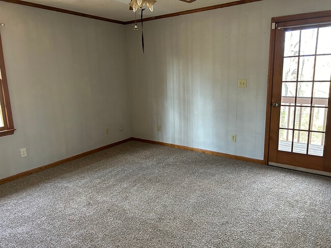 Building Photo - 6707 Guess Rd