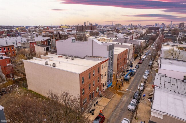 Building Photo - 4 br, 3 bath Triplex - 1921 N 7TH ST Unit A