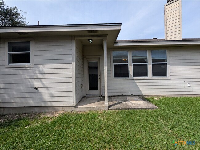 Building Photo - 341 Placid Meadow
