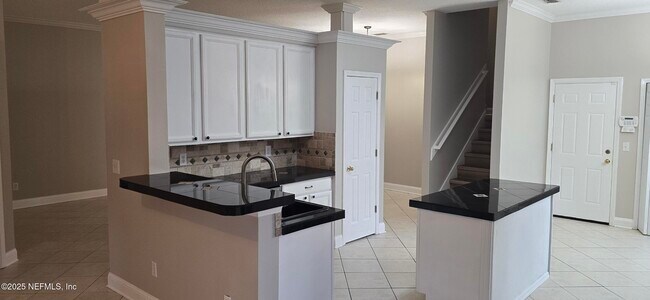 Building Photo - 1767 Covington Ln