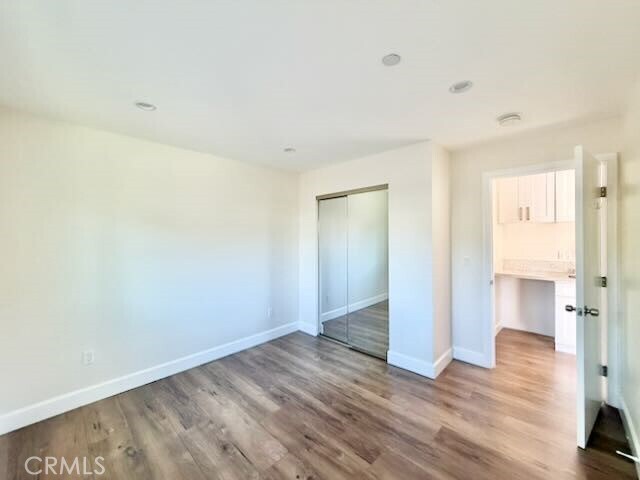 Building Photo - 227 E 84th St