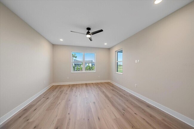Building Photo - 8387 Windbound Ct