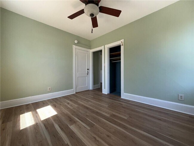 Building Photo - 550 Winter St