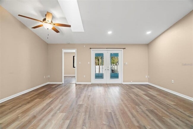 Building Photo - 104 Anclote Rd