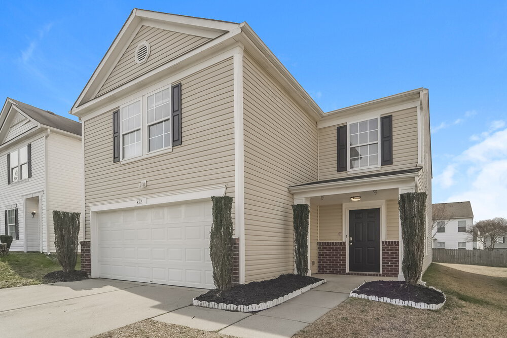 Building Photo - 822 Littleton Dr