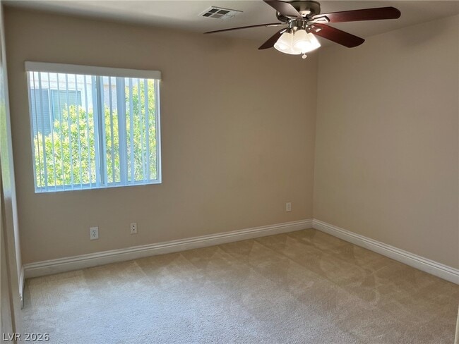 Building Photo - 3213 Regal Swan Pl