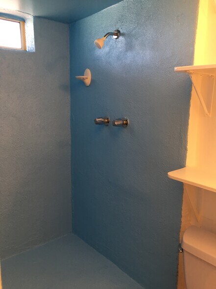 Building Photo - 19900 Bennett Rd