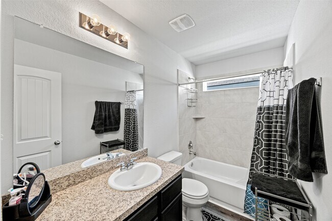 Building Photo - 4827 Purple Wisteria Ln