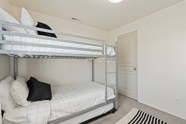 Building Photo - 3808 Bobwhite St