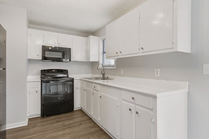 Building Photo - 617 George Kersh Dr