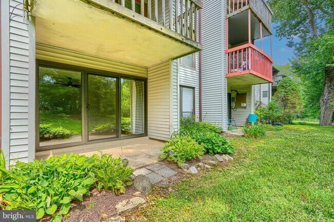 Building Photo - 5390 Smooth Meadow Way