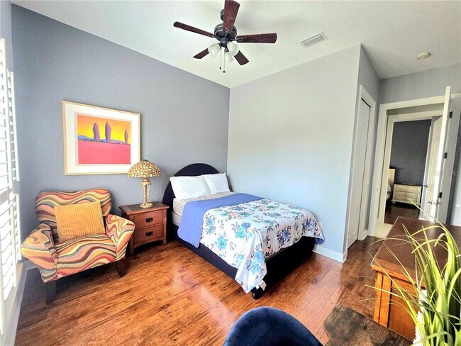 Building Photo - 5429 46th Ct W